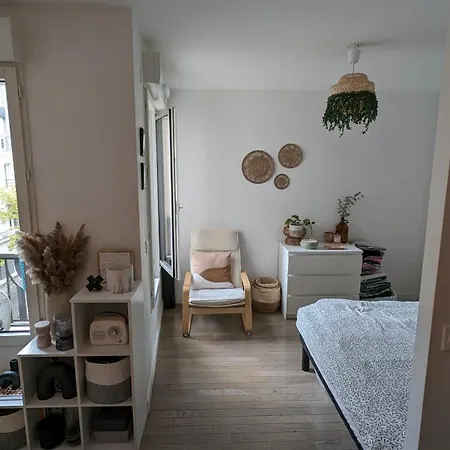 Charming Near Paris * クリシー